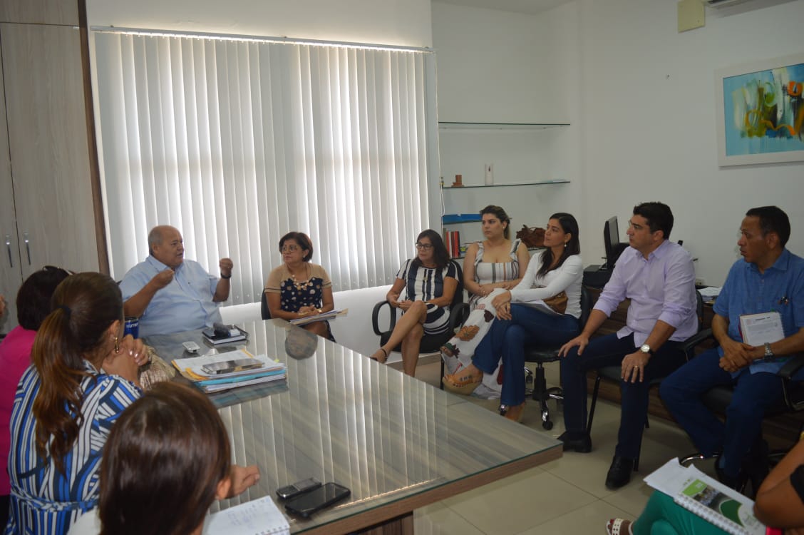 Reunião entre os representantes das maternidades de Teresina