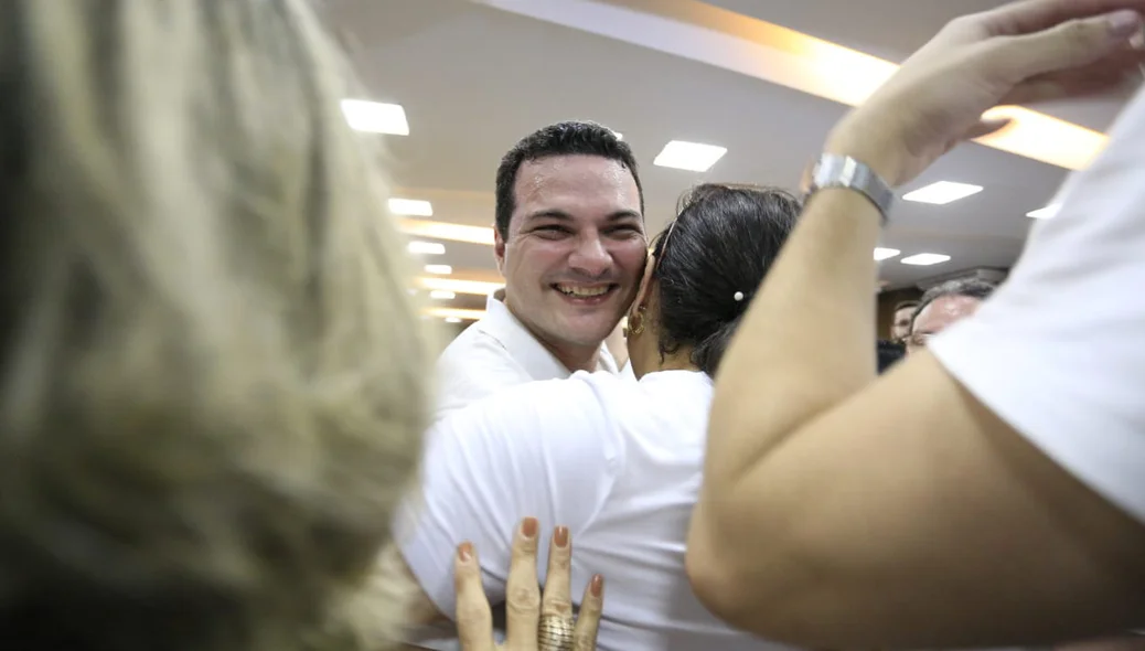 Celso Barros é eleito presidente da OAB