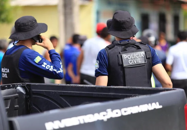 Polícia Civil esteve no local
