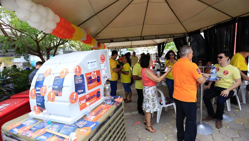 Stand do candidato Lucas Villa