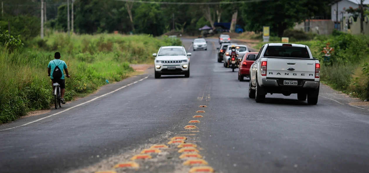 BR-343 que liga a cidade de Teresina a cidade de Altos 