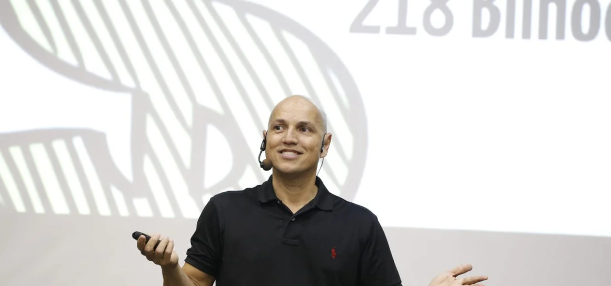 Fly Vagner na Semana Nacional do Crédito