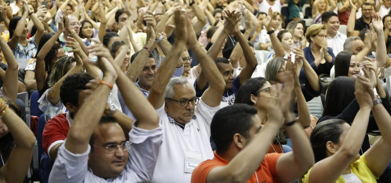 Público aplaude Fly