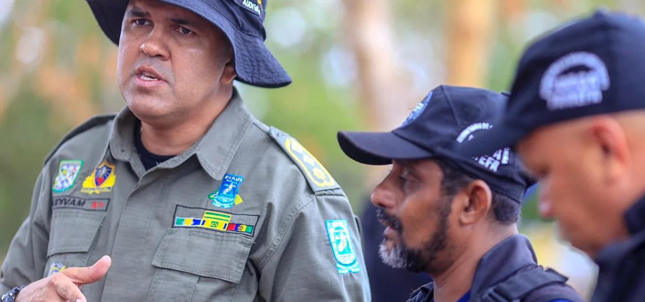 A Polícia Civil e Polícia Militar estiveram no local
