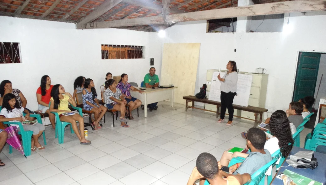 Curso é realizado no Risoleta Neves