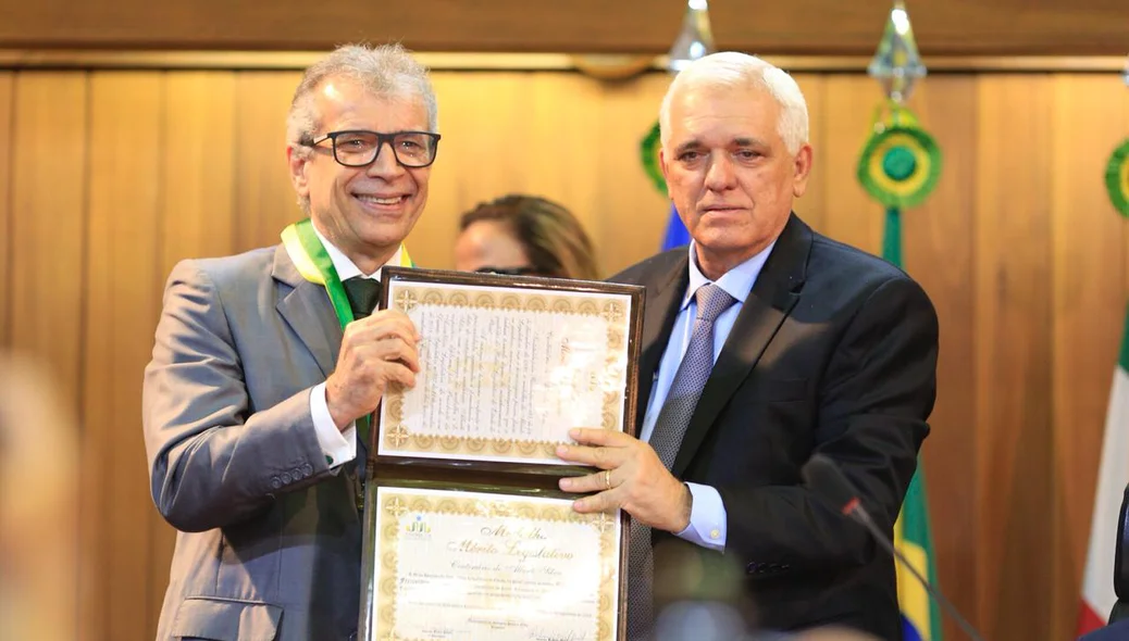 Themístocles e João Vicente Claudino