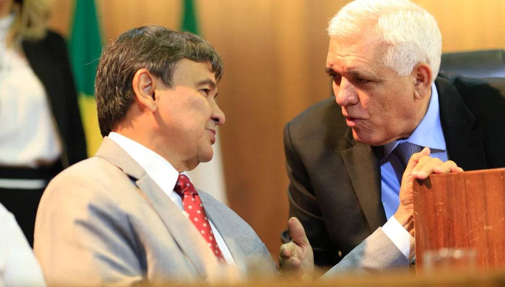 Wellington Dias e Themístocles Filho em conversa