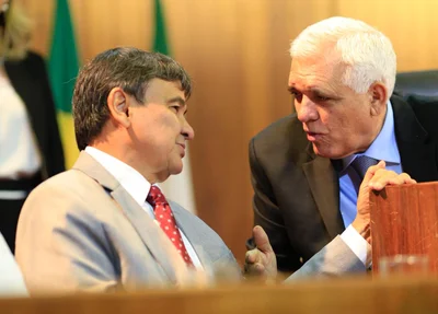 Wellington Dias e Themístocles Filho em conversa