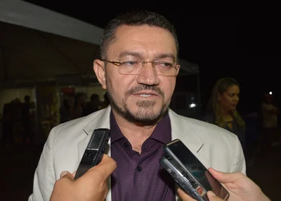 Padre Walmir destaca crescimento do SaliVag