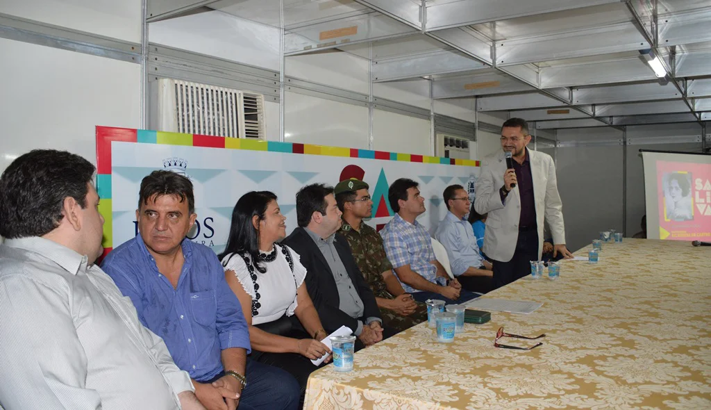 Padre Walmir preside solenidade de abertura