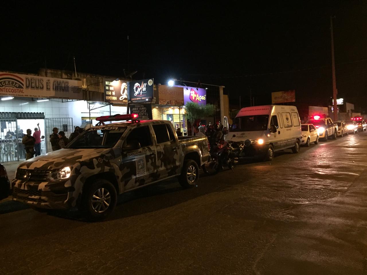 Durante o projeto foram feitas 69 abordagens pela Polícia Militar; 160 abordagens de trânsito na Avenida Centenário, com 37 notificações por infração, 15 remoções de veículos e 7 testes do bafômetro.