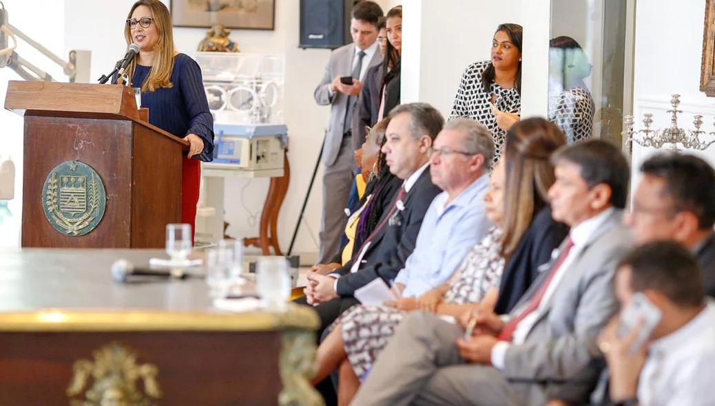 Rejane Dias 