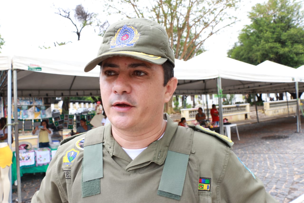 Tenente-coronel Teixeira, comandante do 1º BPM