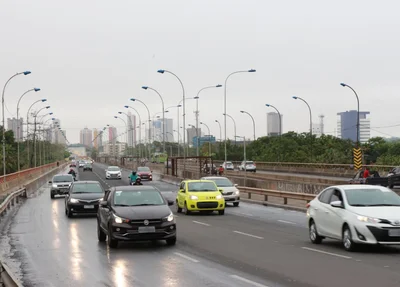 Trânsito no Centro de Teresina