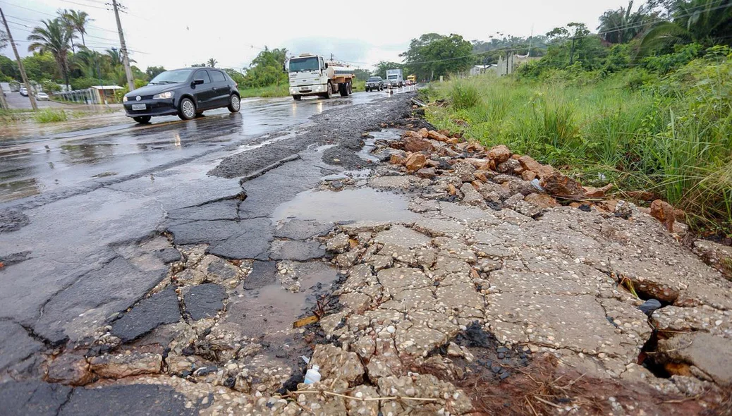 Não há previsão de quando a pista será liberada