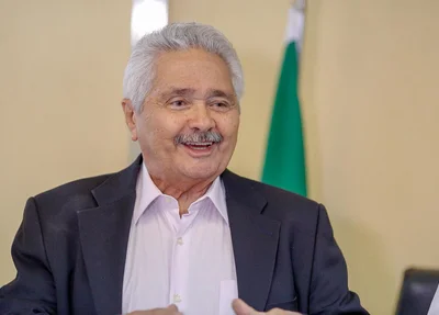 Senador Elmano Férrer 