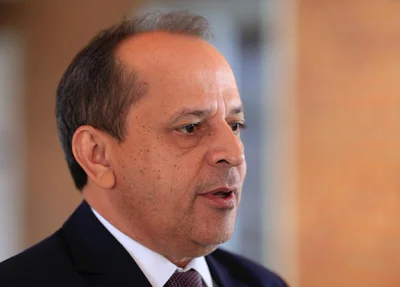 Deputado Hélio Isaías