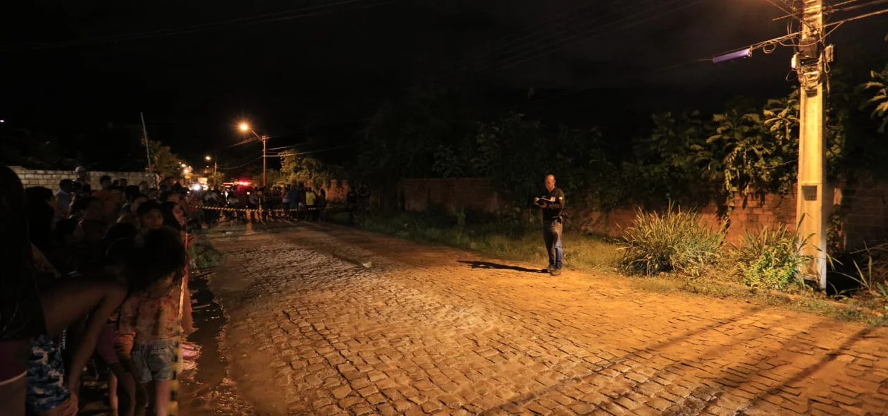 Rua do Fio no bairro Pedra Mole, onde aconteceu o homicídio