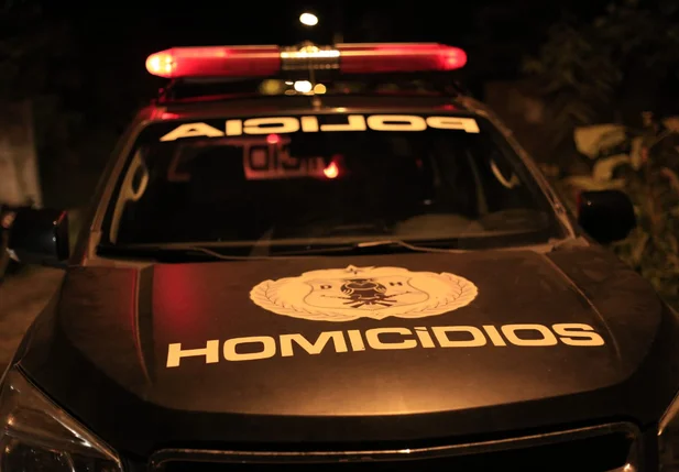 Viatura da Delegacia de Homicídios
