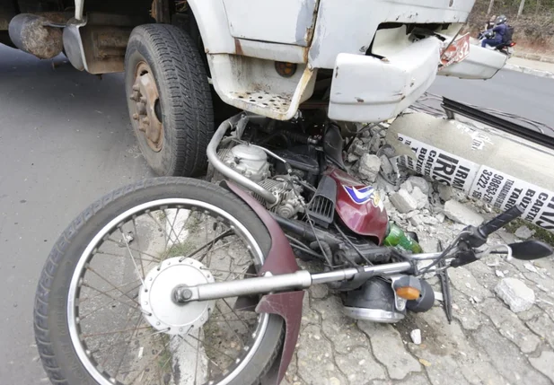 Motocicleta da vítima