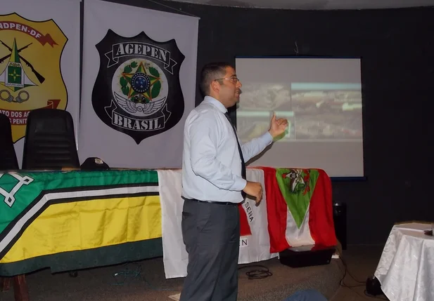 Sandro Abel palestra no Encontro Nacional da AGEPEN-BR em Brasília