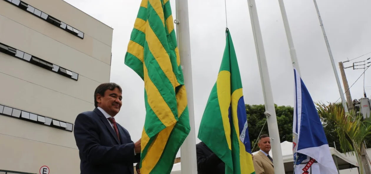 Wellington Dias em solenidade