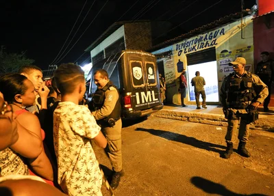 Carro do IML