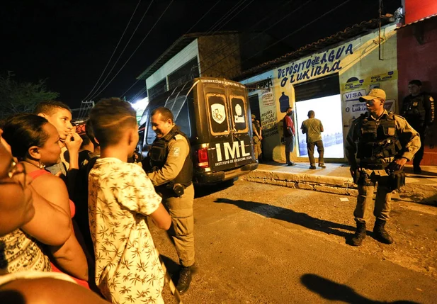 Carro do IML