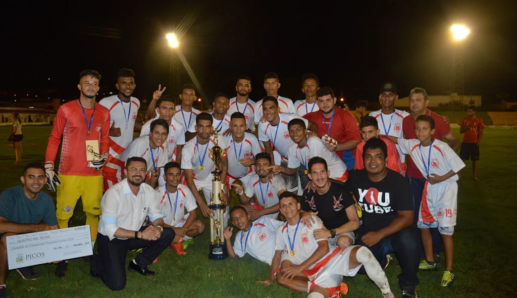 Equipe Sub 20 conquista o título