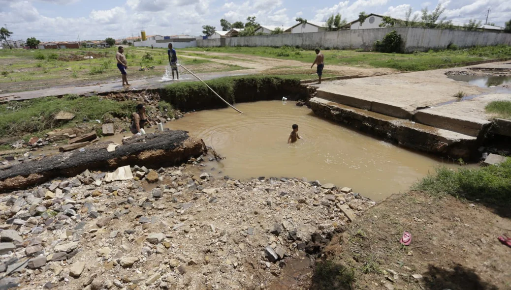 Moradores estão sofrendo no bairro
