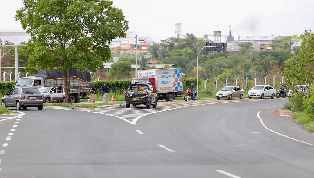Operação conjunta na BR 343