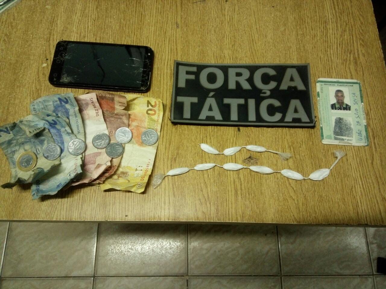 Material apreendido pela polícia