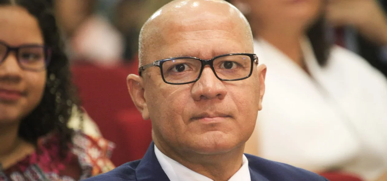 Deputado eleito pelo PT, Franzé Silva, recebe diplomação no TJ