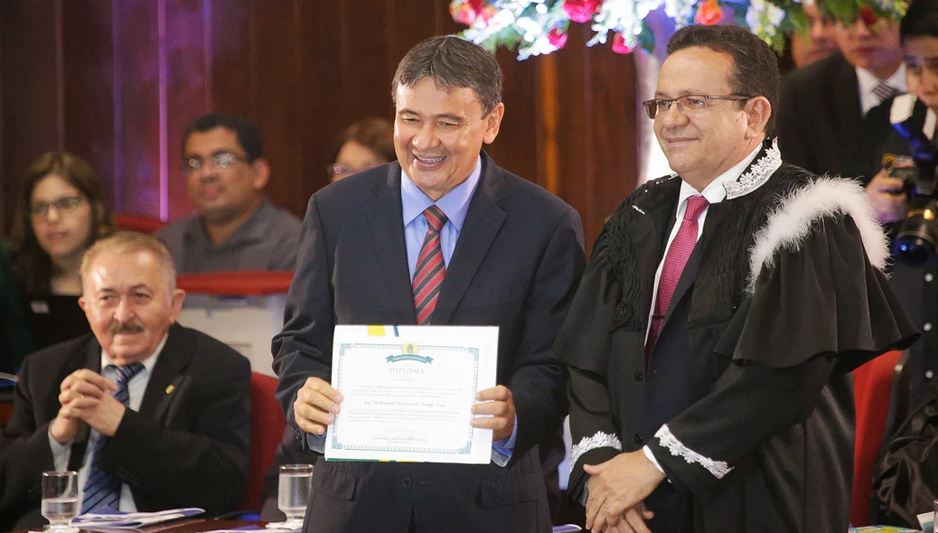 Wellington Dias é diplomado para o 4º mandato de governador