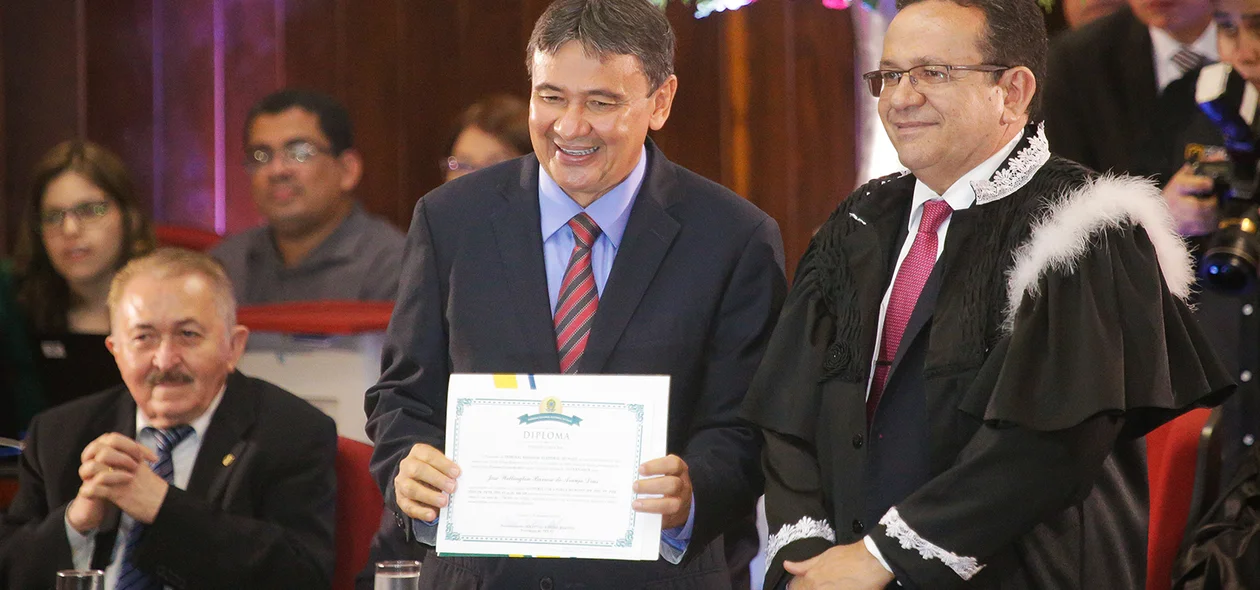 Wellington Dias é diplomado para o 4º mandato de governador
