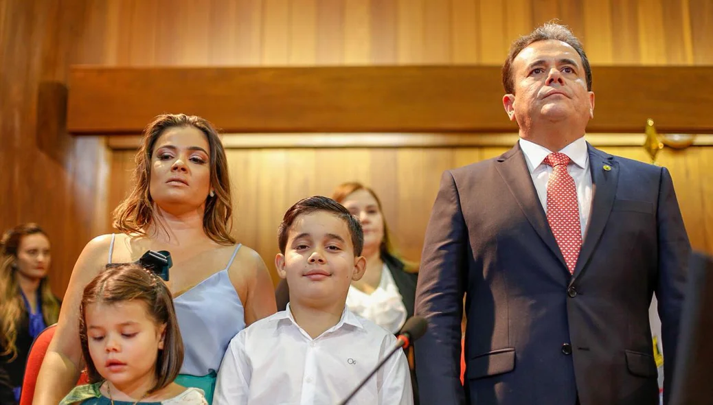 Elisabeth Sá, Henrique Pires e filhos