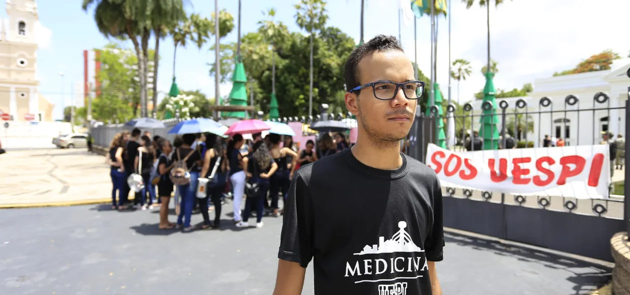 Rodrigo Kelson, estudante de medicina da Uespi