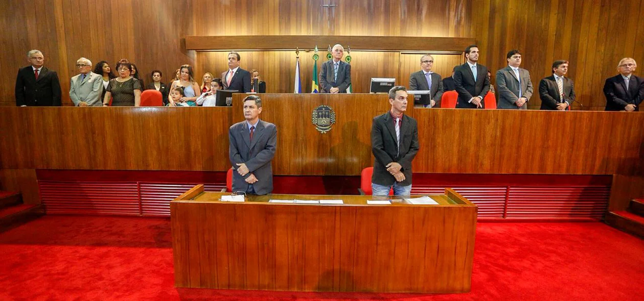 Sessão solene na Assembleia Legislativa