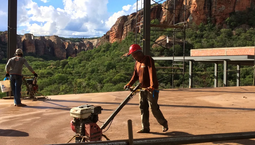 Início da construção do Museu da Natureza 