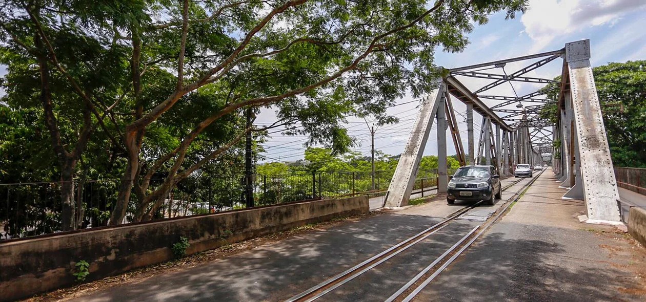 Ponte Metálica 