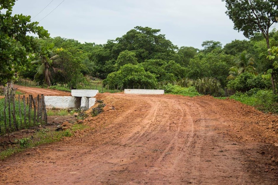 Prefeitura de Cocal conclui ponte na zona rural