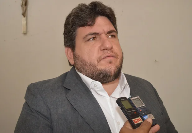 Decisão do TJ confirma reeleição do presidente Hugo Victor (MDB).