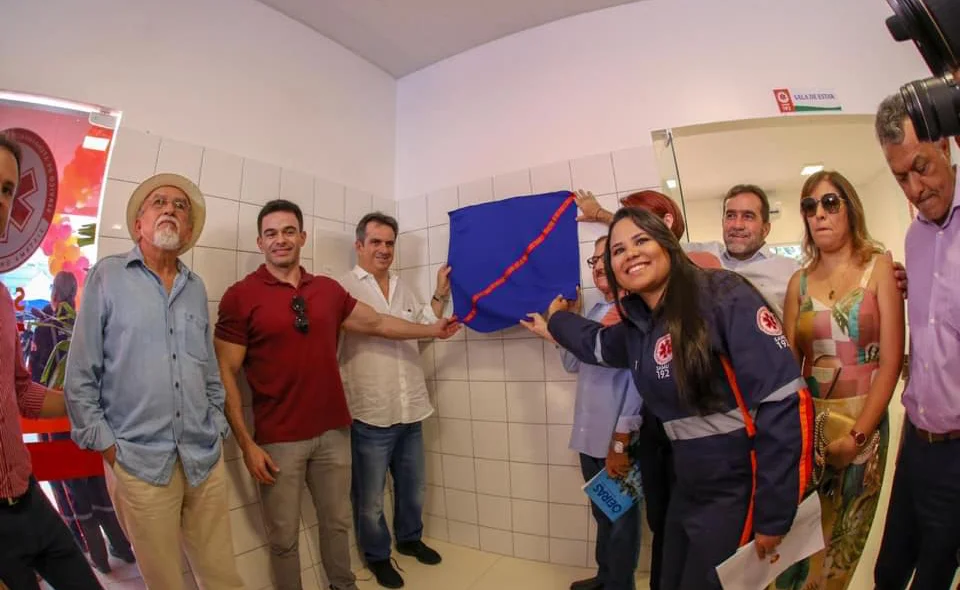 Ciro na inauguração da nova sede do SAMU em Oeiras