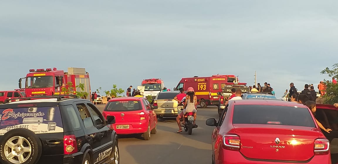 Acidente na Avenida principal do Jacinta Andrade