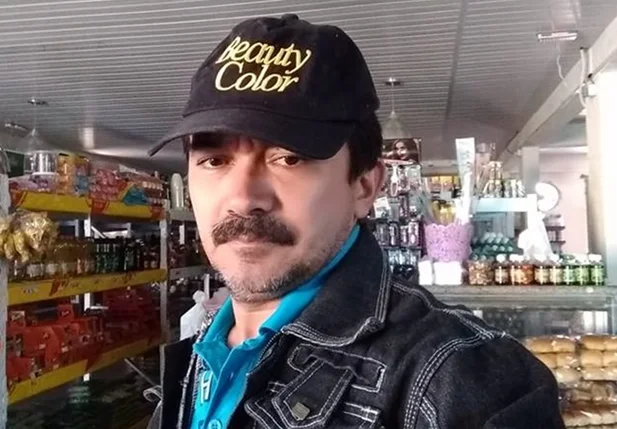 Empresário Adroaldo Barbosa
