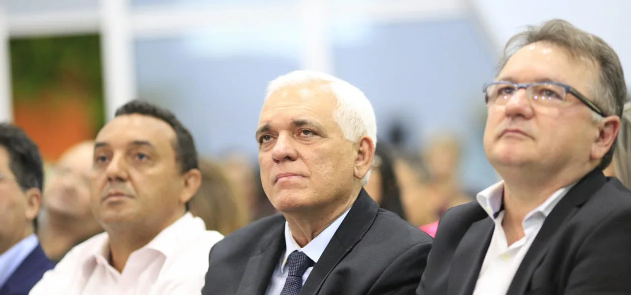 Themístocles Filho e Merlong Solano