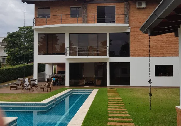 Uma das mansões do doleiro no Paraguai