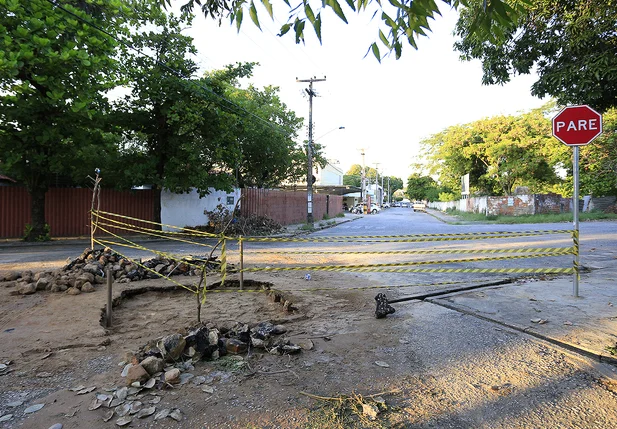 Rua fica localizada no bairro São Cristóvão 