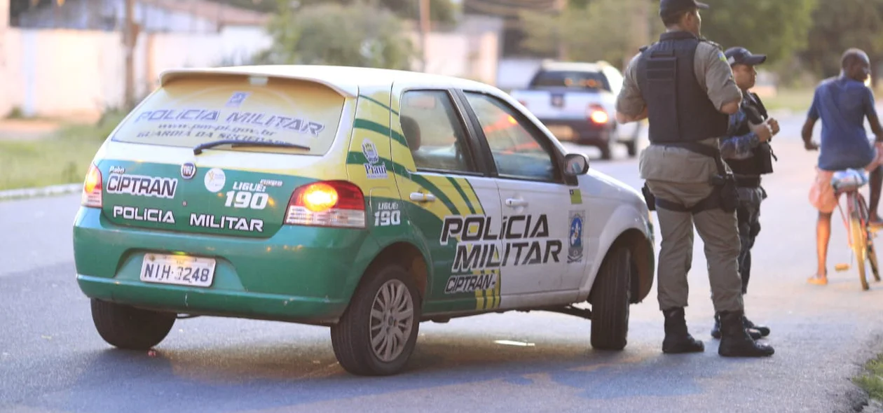 Policiais do 1º Batalhão da PM estiveram no local