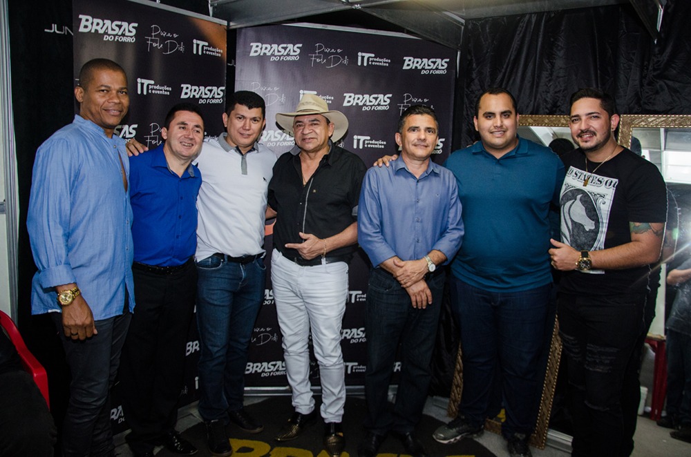 Rubens Vieira participa de festa de emancipação política de Cocal dos Alves